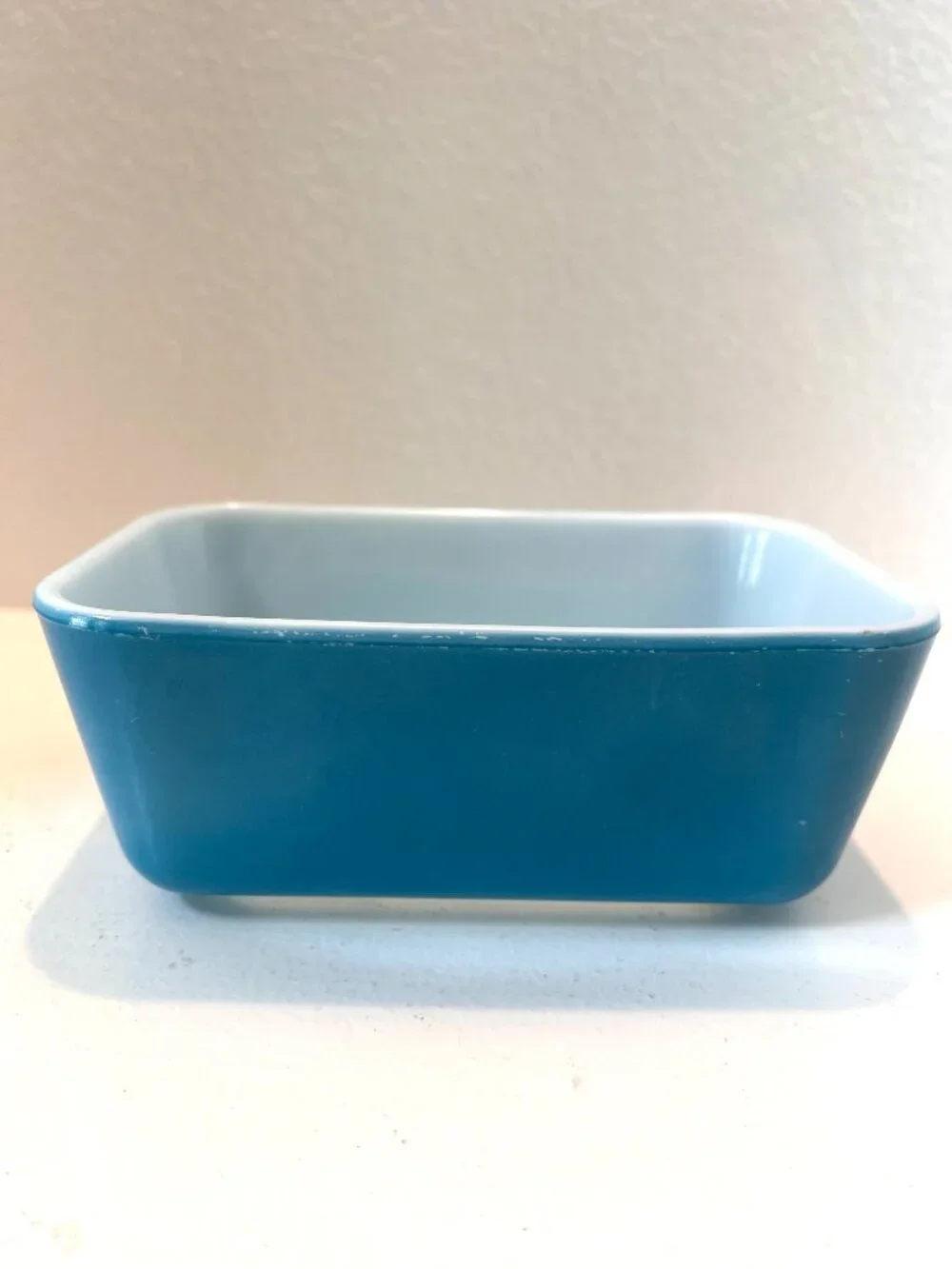 1960s Pyrex 502-B Turquoise Refrigerator Dish 1.5 Pint - Fridgie